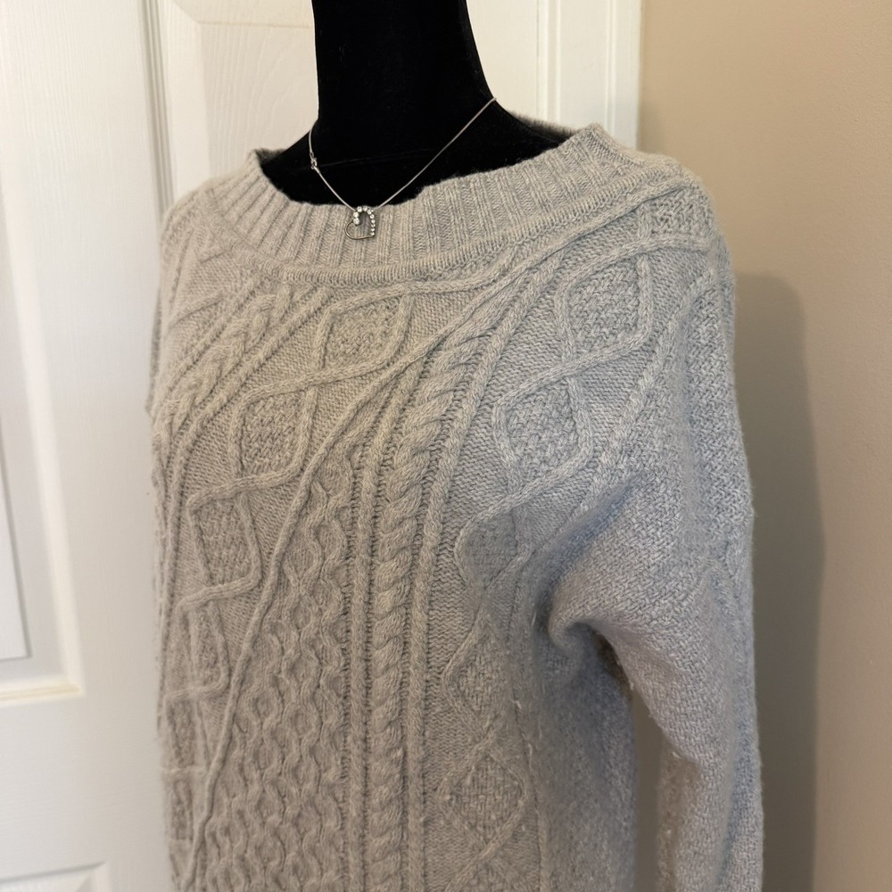 J. Crew Heather Grey Wool Blend Cableknit Tunic Sweater (M) Boatneck Cozy Cabin - Picture 4 of 7